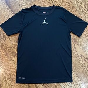 Boy’s Jordan Dri-Fit Shirt. Size XL 13-15 YRS. Excellent Condition.